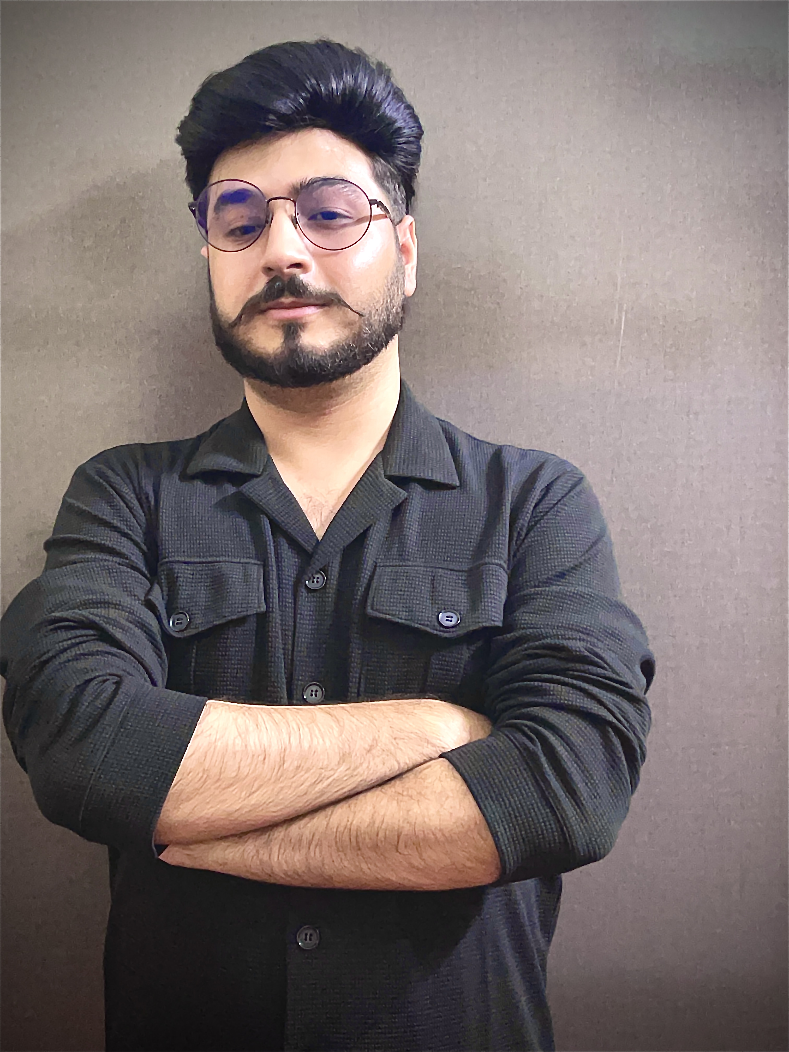 AhmerZ - Full-Stack Developer